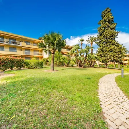 Hello Côte D'azur - Spacious At A 5 Min Walk From The *