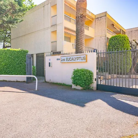 Hello Cote D'azur - Spacious At A 5 Min Walk From The