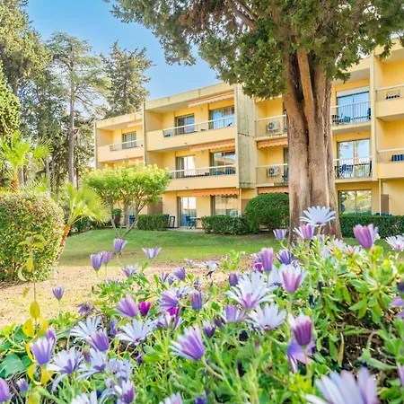 Hello Cote D'azur - Spacious At A 5 Min Walk From The Антиб