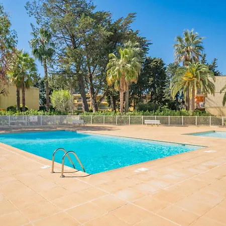 Spacious At A 5 Min Walk From The Apartment Antibes