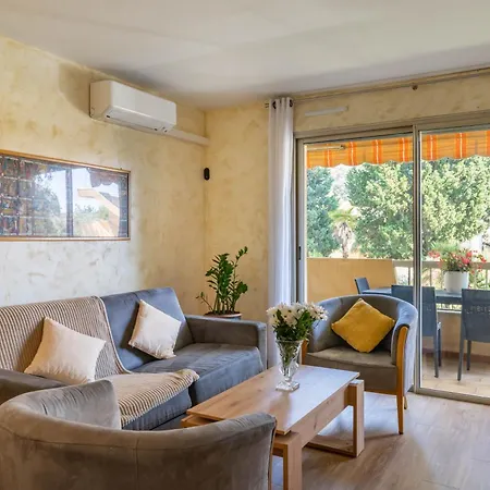 Hello Cote D'azur - Spacious At A 5 Min Walk From The Appartamento