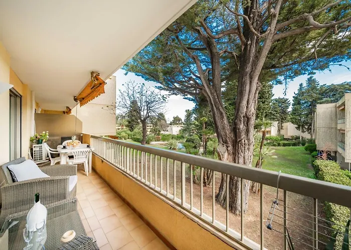 Hello Cote D'azur - Spacious At A 5 Min Walk From The