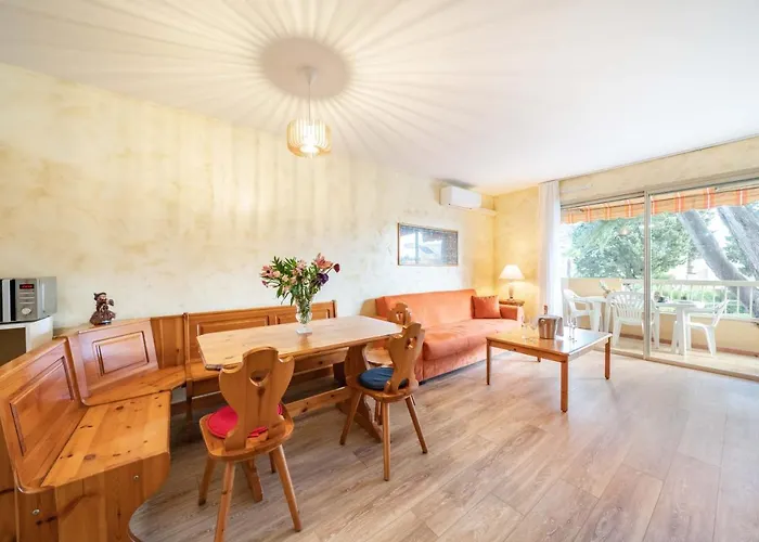 Daire Hello Cote D'azur - Spacious At A 5 Min Walk From The *