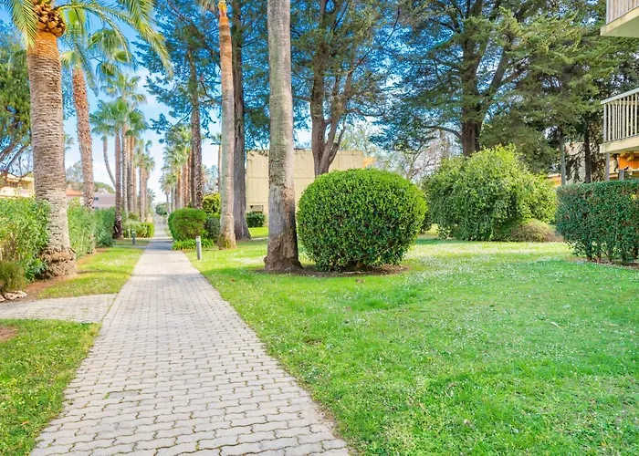 Daire Hello Cote D'azur - Spacious At A 5 Min Walk From The