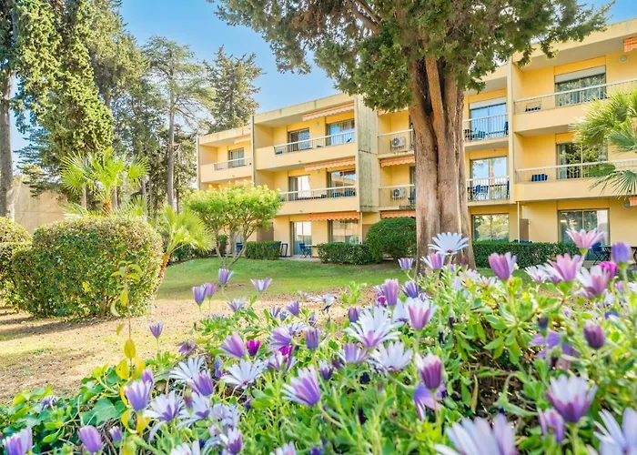 Hello Cote D'azur - Spacious At A 5 Min Walk From The Antibes