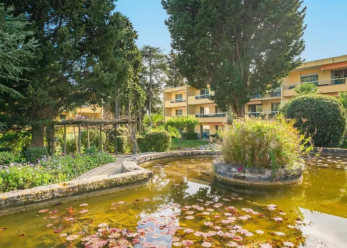 Hello Cote D'azur - Spacious At A 5 Min Walk From The Antibes