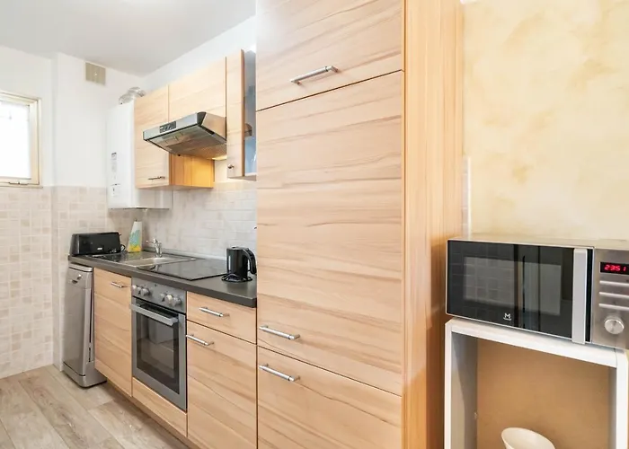 Hello Cote D'azur - Spacious At A 5 Min Walk From The * Antibes