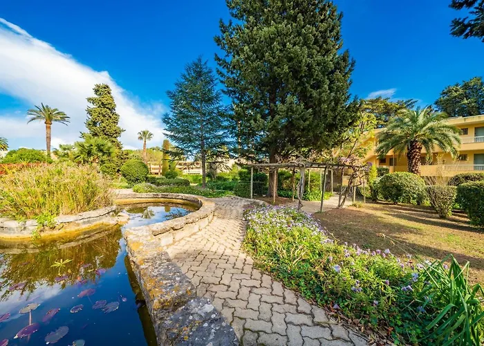 Hello Cote D'azur - Spacious At A 5 Min Walk From The Daire Antibes