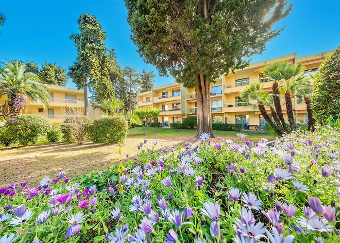 Hello Cote D'azur - Spacious At A 5 Min Walk From The *